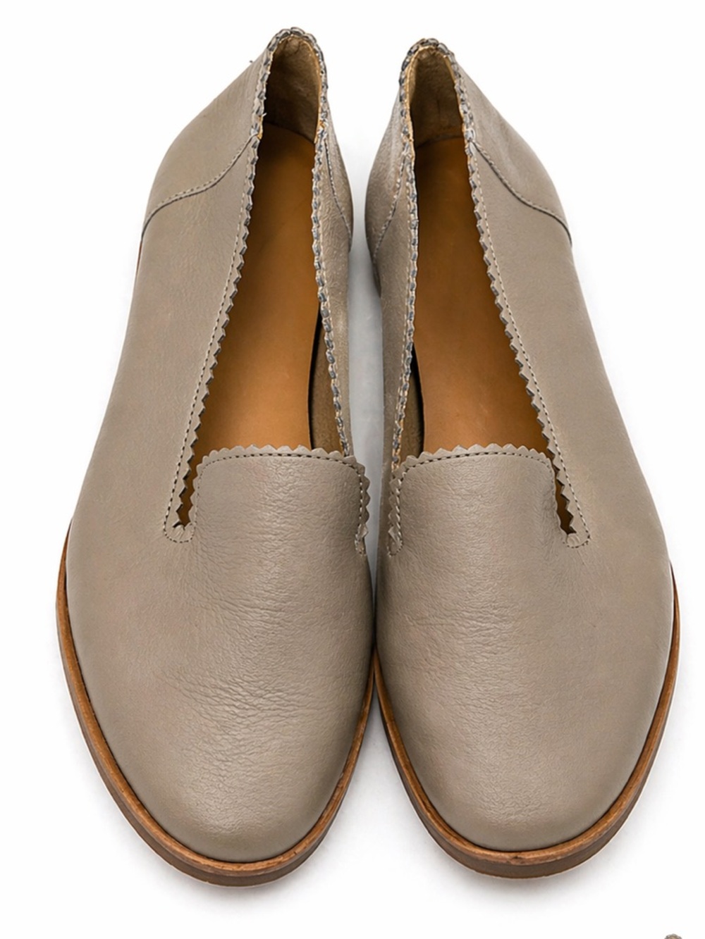 UGG Leather Grey Scalloped Leather Slip-On Loafers